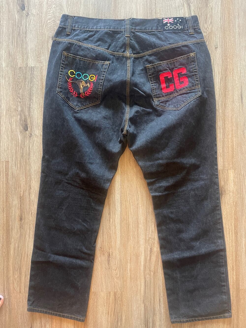 Coogi Australia Denim Men’s Jeans 44x34 Embroidered Hip Hop Kangaroo